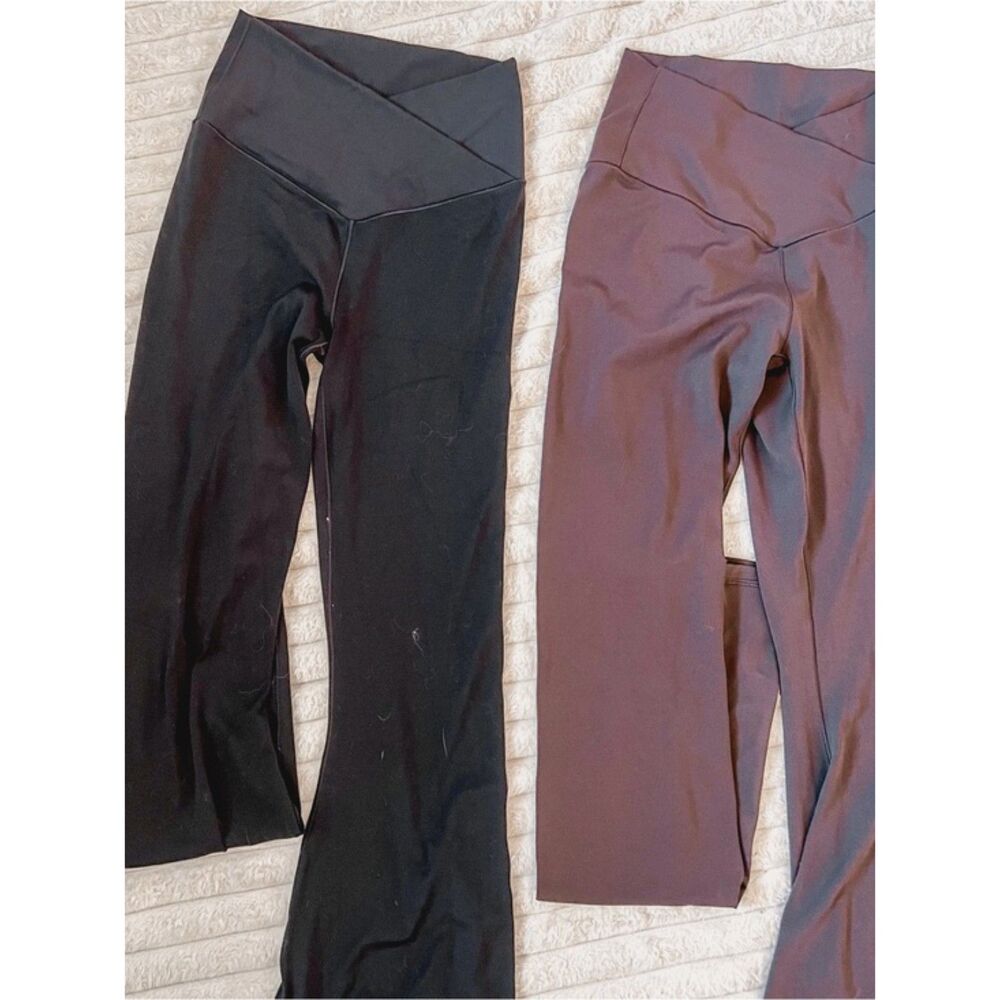 lot of two Aerie Offline real me crossover high rise flare size medium
